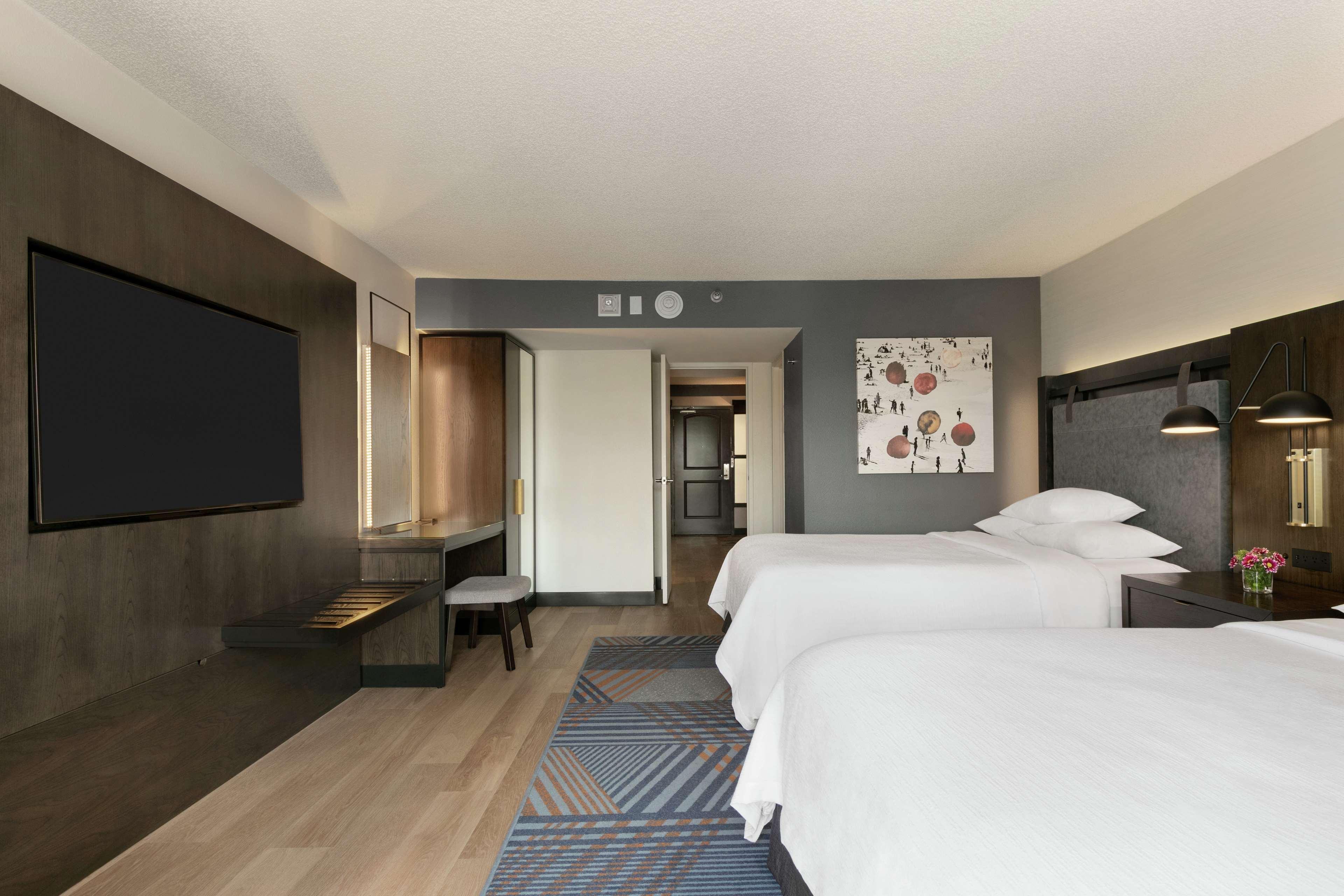 Embassy Suites Los Angeles - Downey Exterior foto
